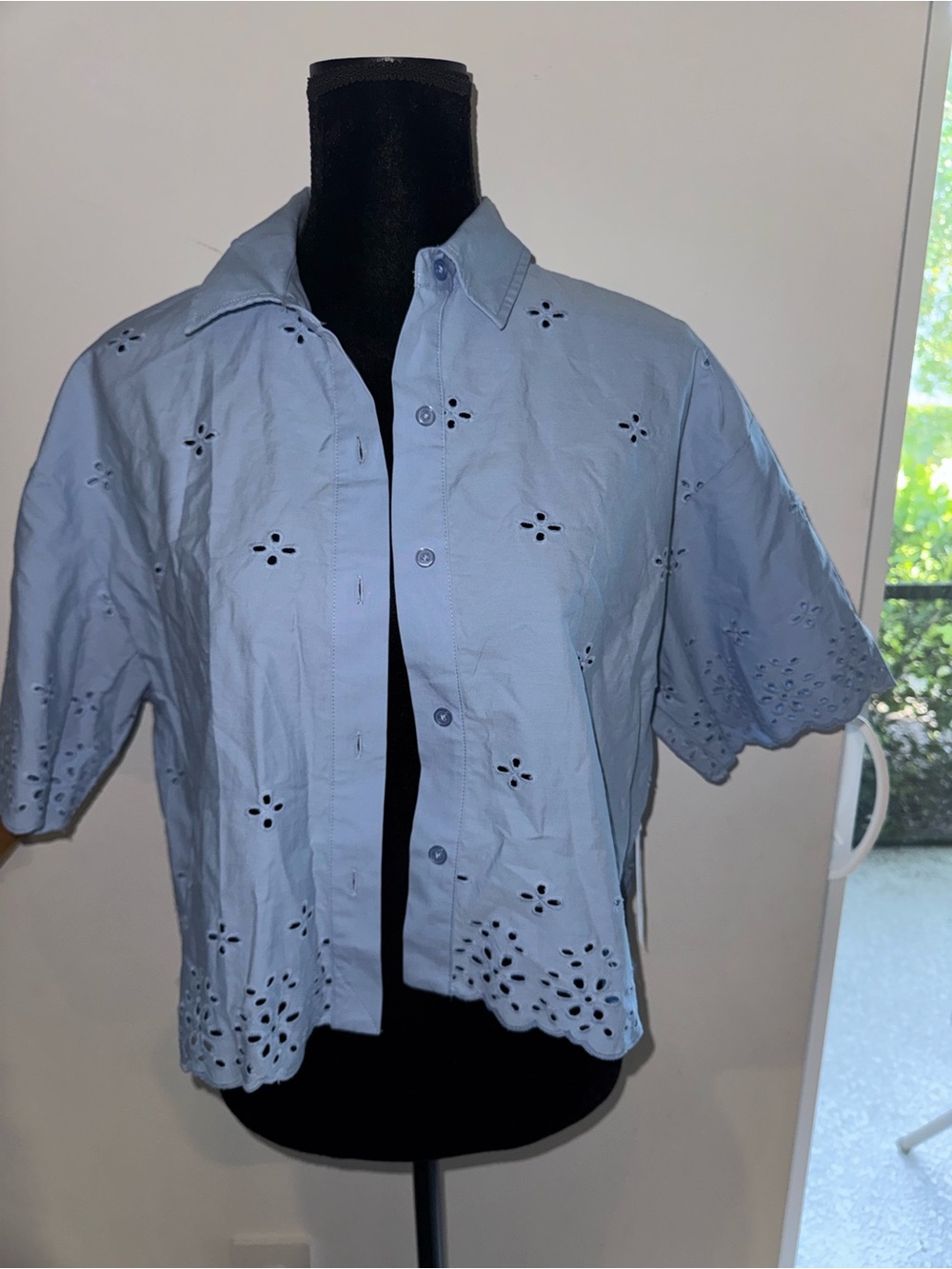 Women’s Light Blue Eyelet Short-Sleeve Button-Down Shirt